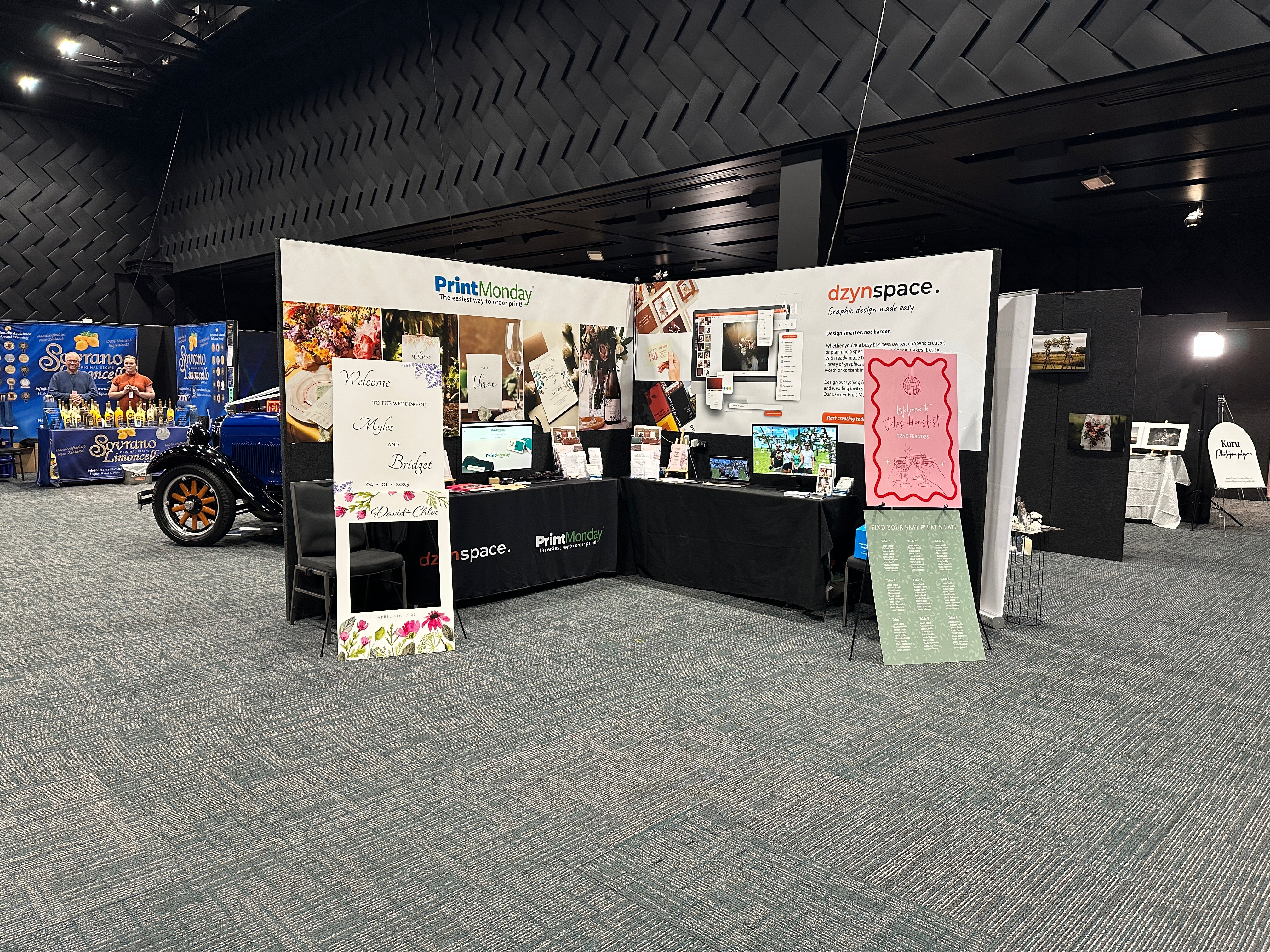 Posters for Trade Show Booths: Small and Large – Print Monday